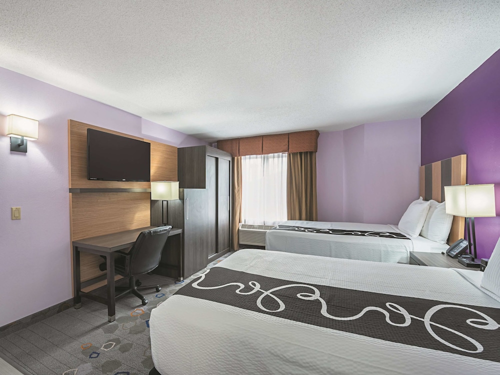 Room, 2 Double Beds, Non Smoking photo 3