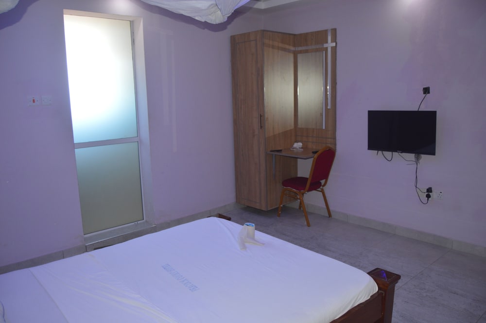 Standard Double Room photo 3