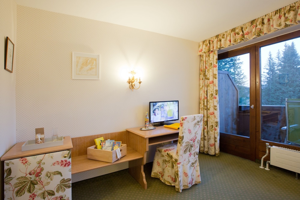 Standard Double Room, Balcony, Annex Building (4 Star Superior, Landhaus) photo 3