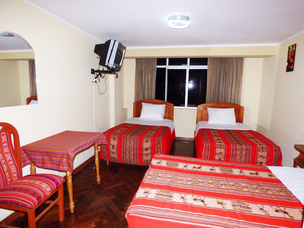 Standard Triple Room, 3 Twin Beds, City View