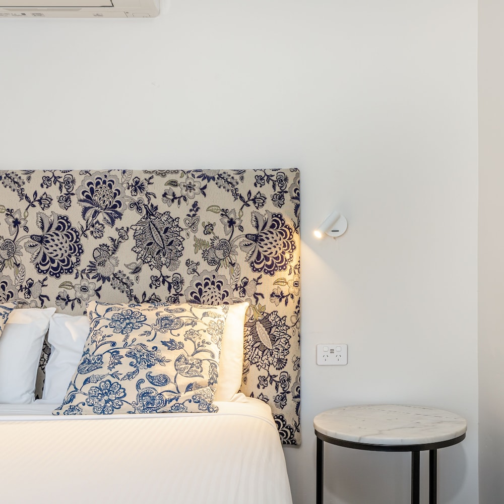 Riverview Suite photo 2