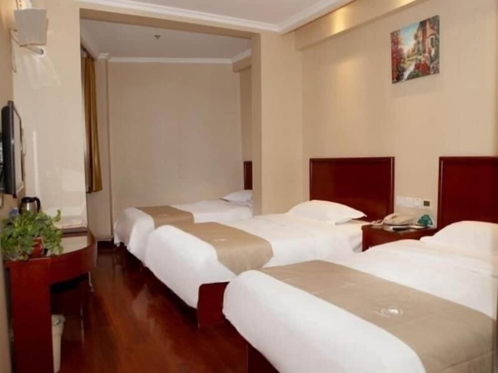 Triple Room photo 2