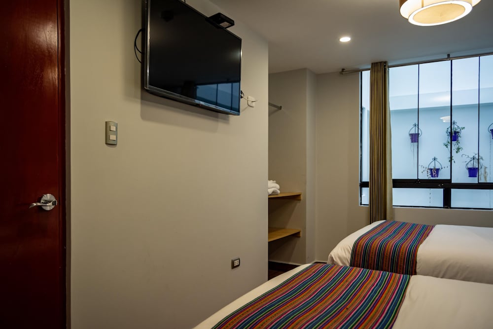 Standard Twin Room photo 3