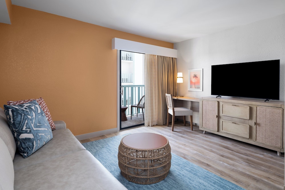 Suite, Multiple Beds, Oceanfront - Photo 5