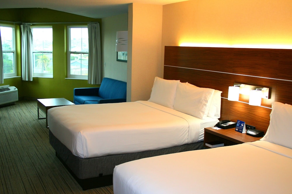 Suite, Multiple Beds (High Floor) - Photo 2