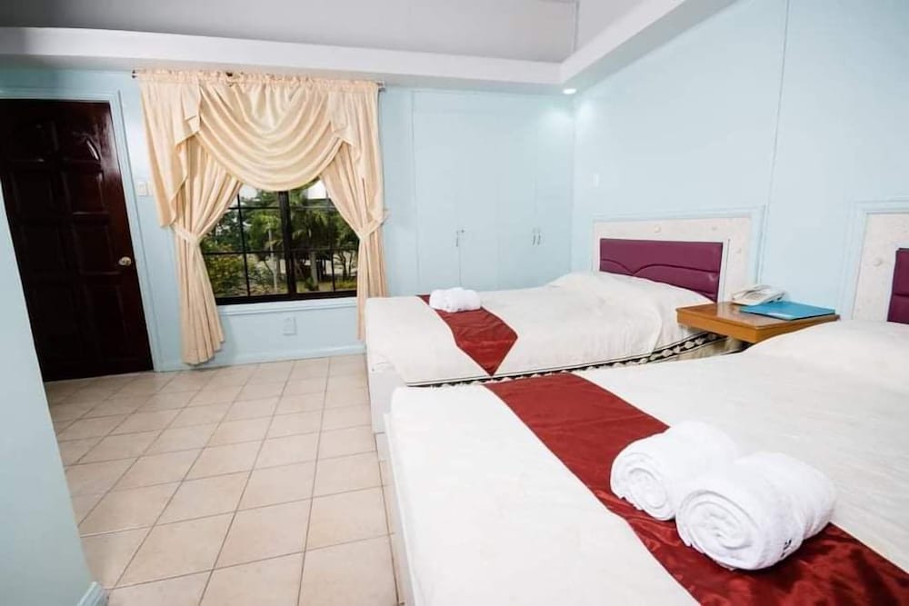 Deluxe Room, 2 Queen Beds