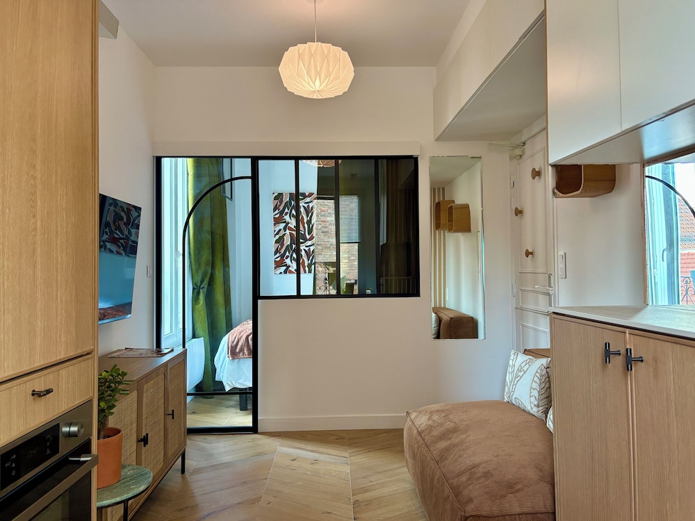 Comfort Apartment, City View photo 1