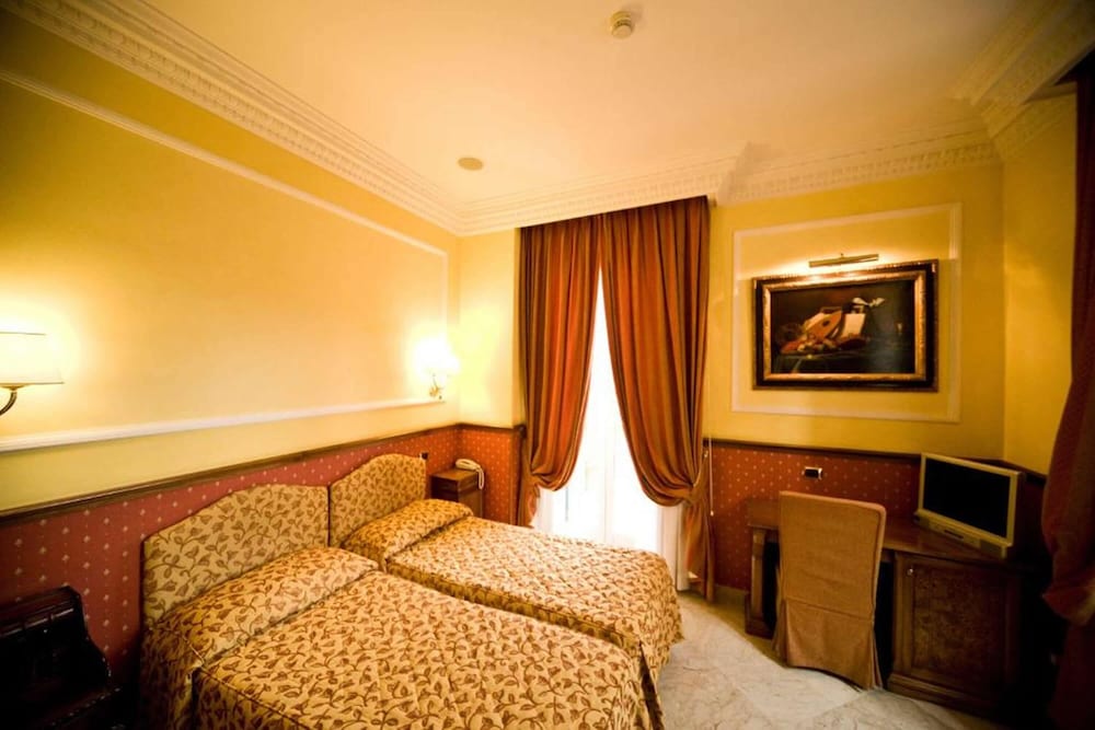 Classic Room, Balcony photo 2