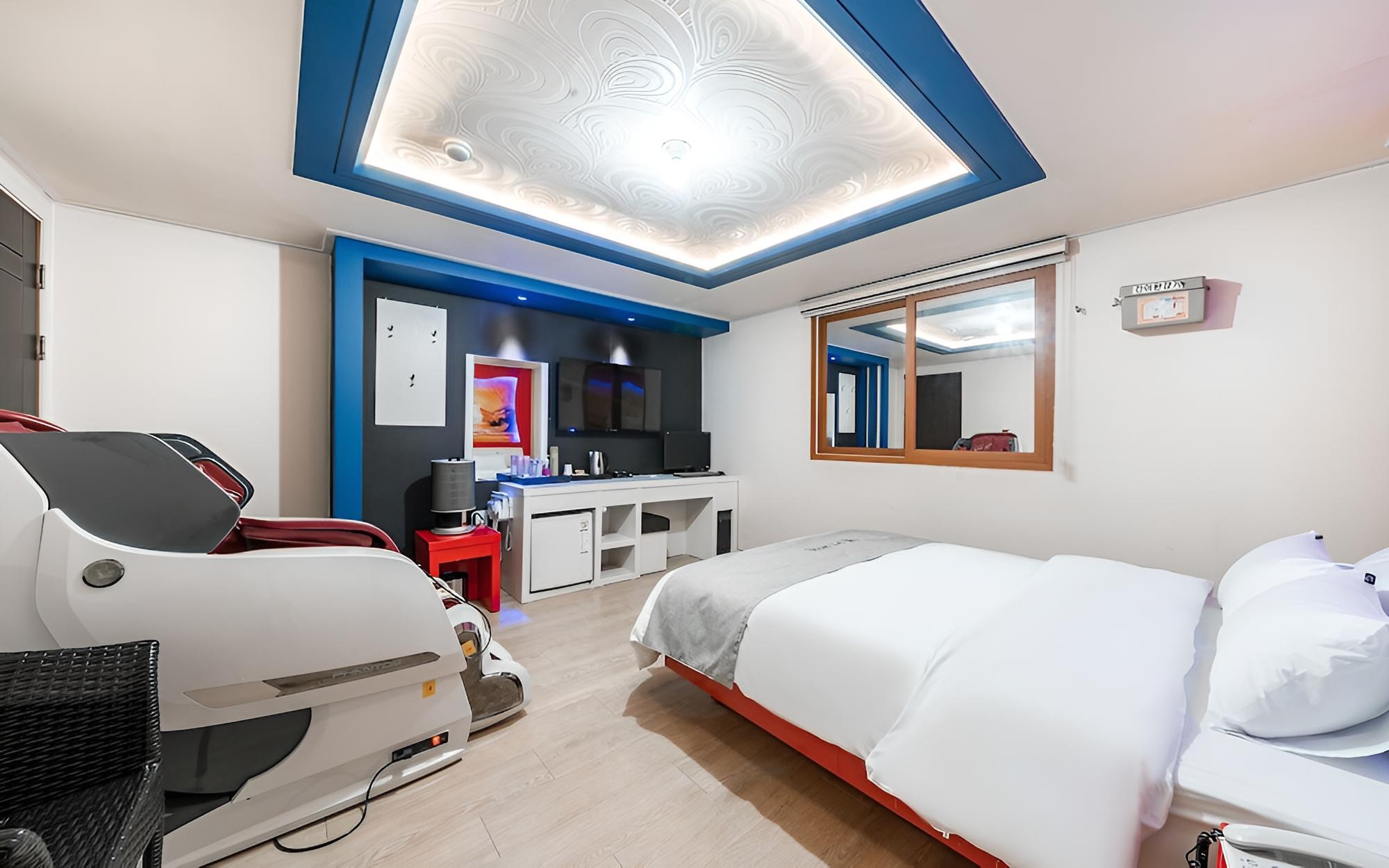 Room (Deluxe (massage chair)) photo 1