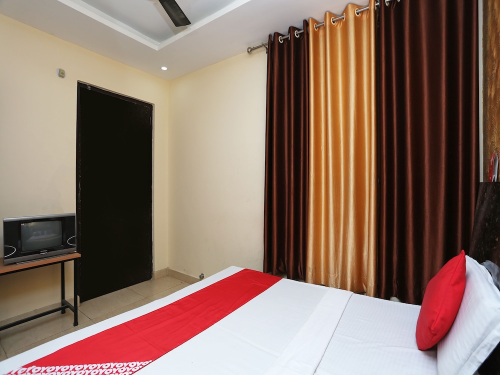 Double or Twin Room photo 2