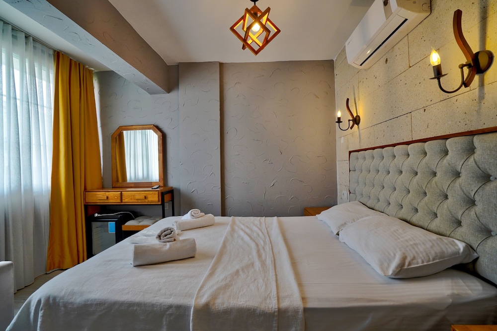 Standard Room - Photo 8