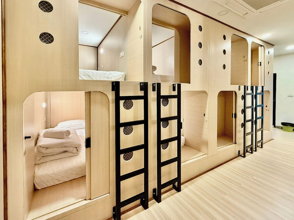 Standard Shared Dormitory