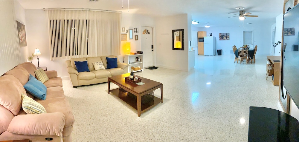 Beach House 3 bed 2 Bath in Ormond Beach FL, Photo 16