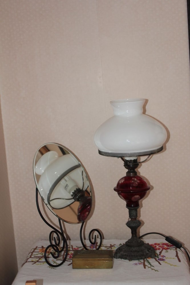 Double Room, Shared Bathroom photo 2