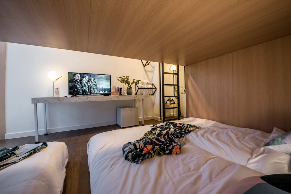 Family Studio, Multiple Beds, Terrace, Garden Area photo 3