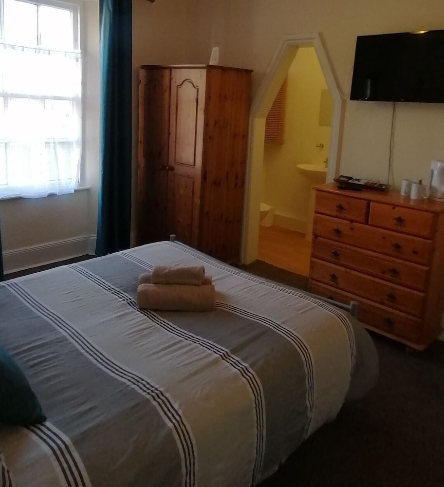 Double Room, Ensuite (Room 3) photo 2