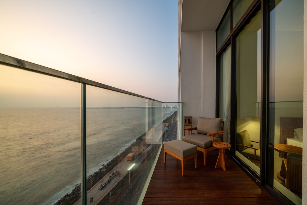 Deluxe Twin Room, Sea View - Photo 3