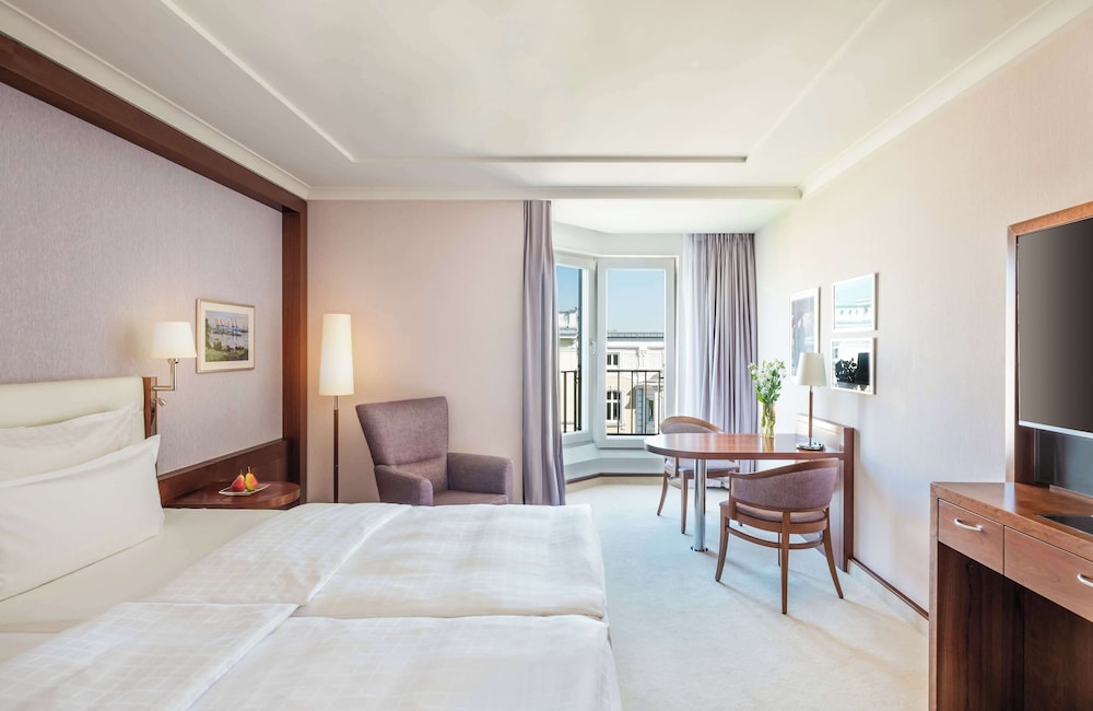 Classic Room (Grand)