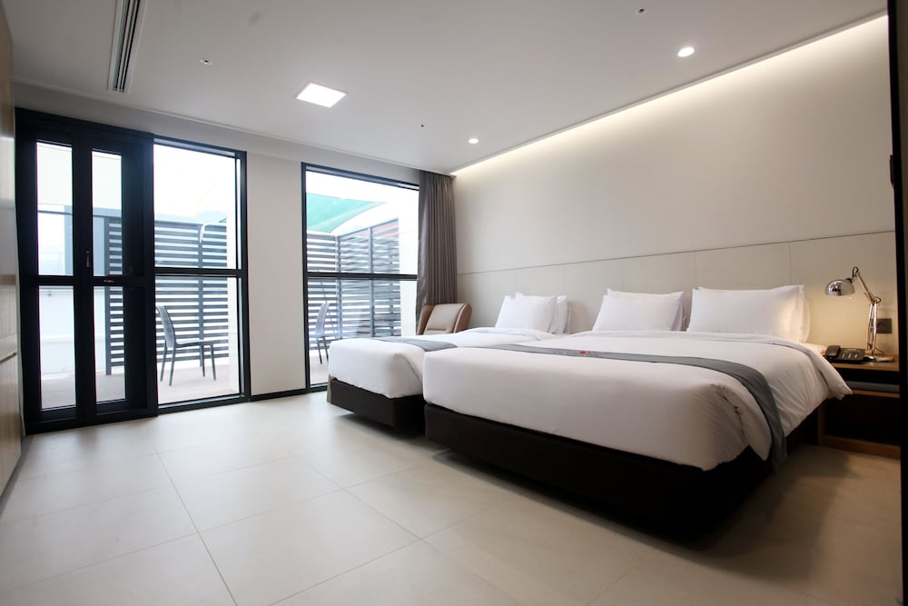 Deluxe Twin Room, Balcony