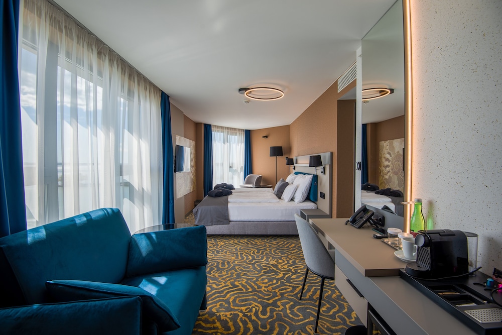 Junior Suite - Photo 7