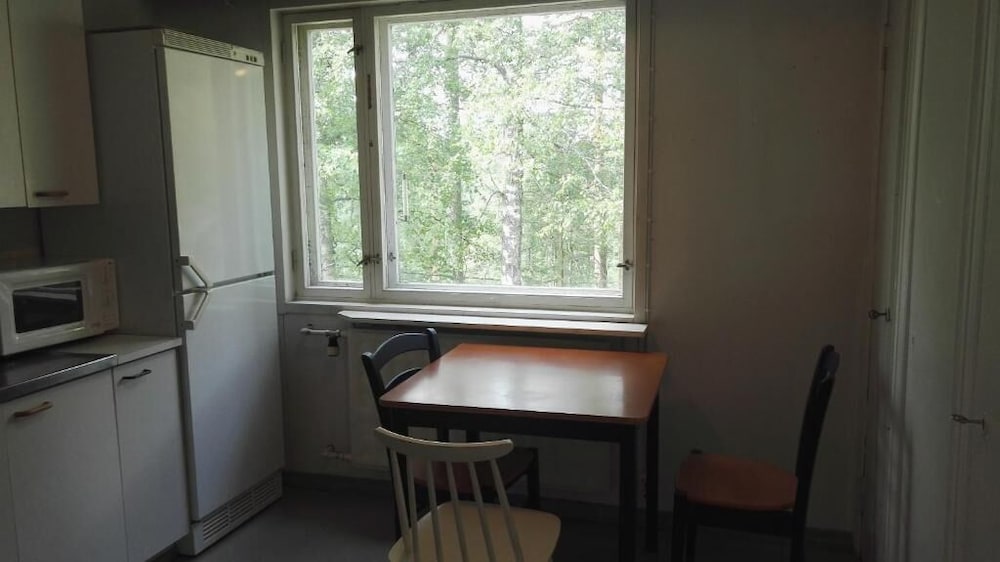 Basic Apartment, City View photo 3