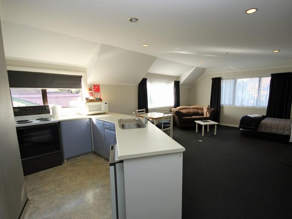 Two Bedroom photo 3