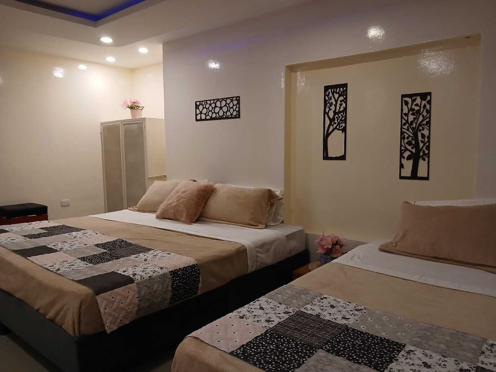 Family Room, Balcony, Park View