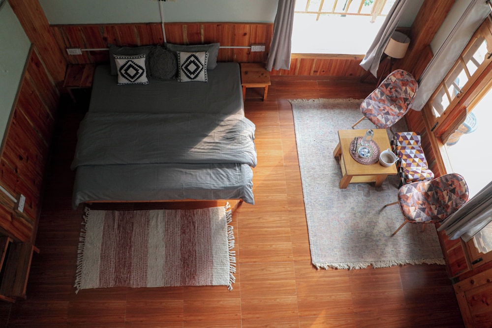 Deluxe Double Room, Courtyard View