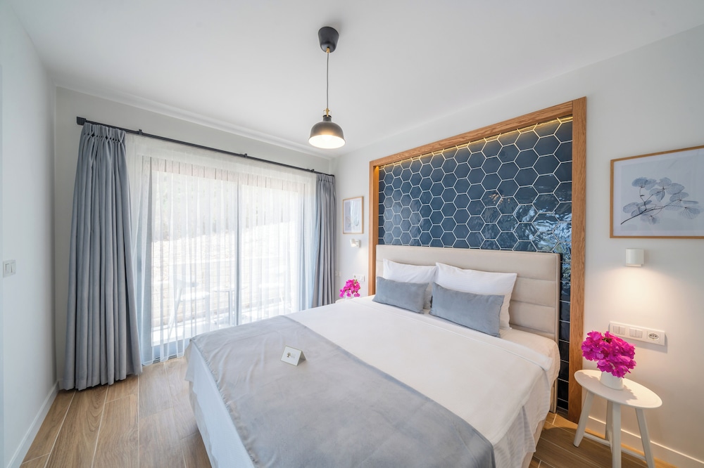 Exclusive Room - Photo 2