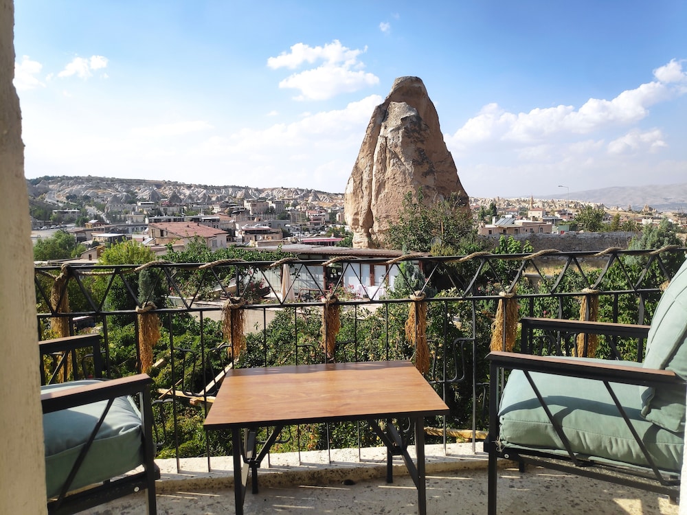 Deluxe Double Room, 2 Bedrooms, City View photo 2