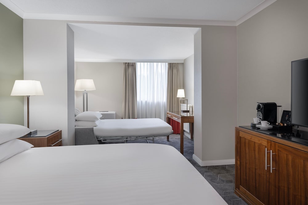 Premium Room, 1 Double Bed - Photo 7