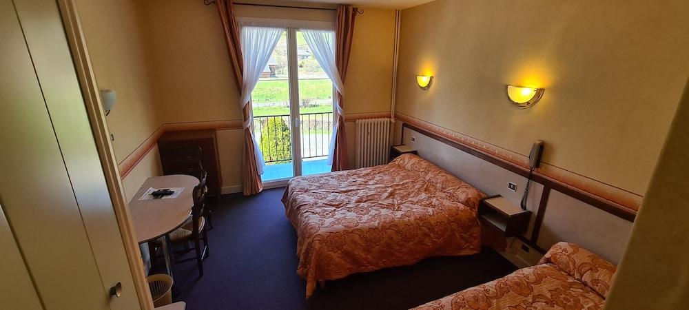 Quadruple Room, Ensuite photo 1