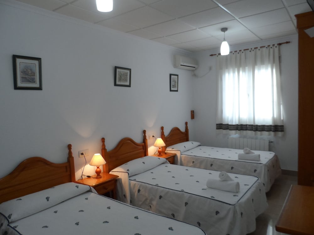 Habitación Triple Básica