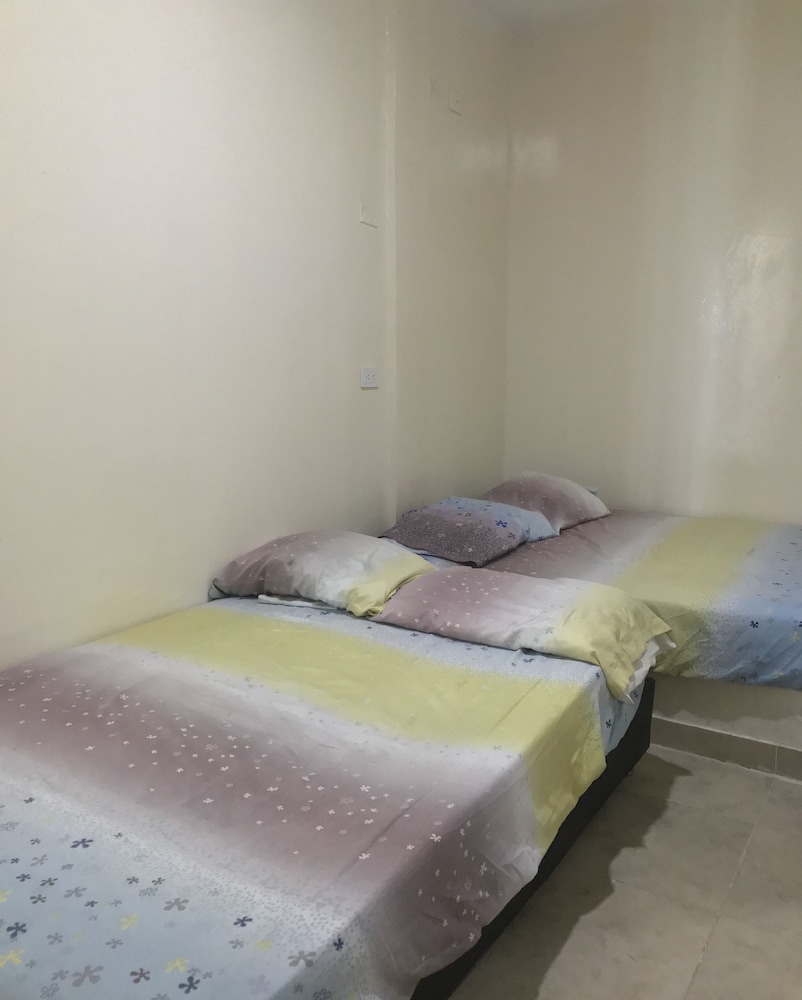 Quadruple Room, 2 Double Beds, Non Smoking