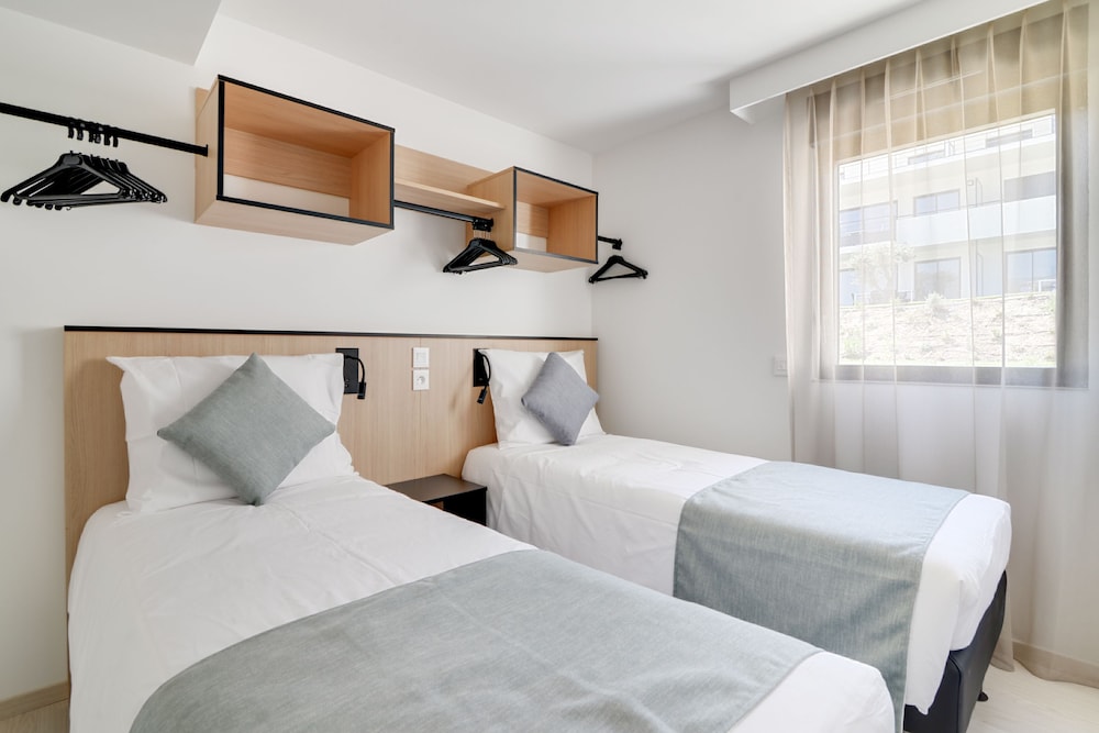 Royal Apartment, Multiple Beds, Non Smoking photo 3