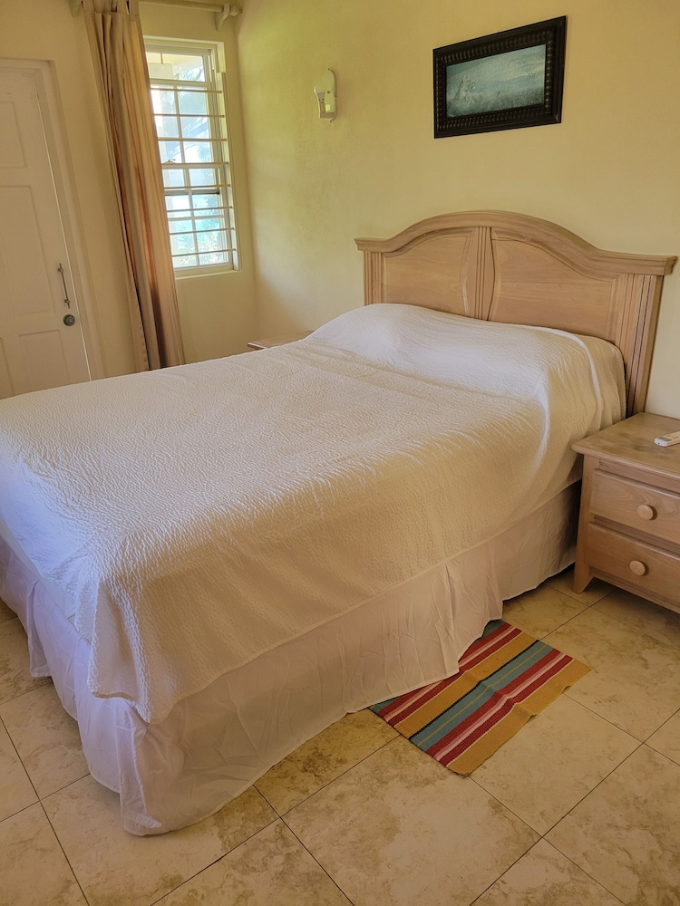 Honeymoon Suite, 1 Queen Bed photo 2