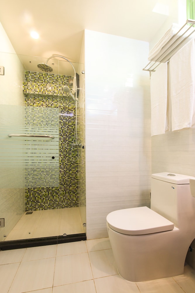 Deluxe Twin Room photo 3