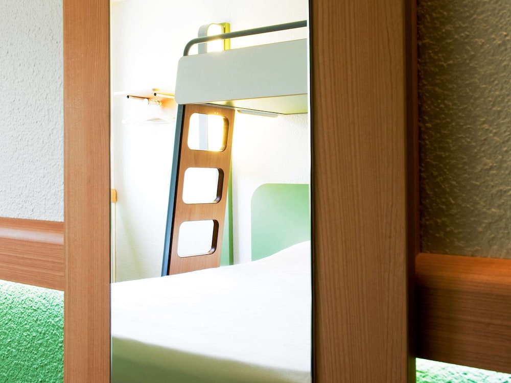 Triple Room, Multiple Beds photo 1