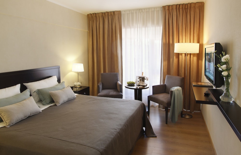 Suite, 2 Bedrooms photo 2