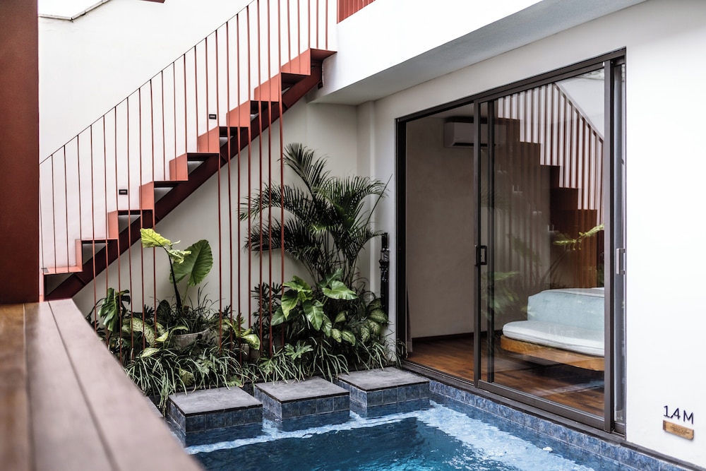 Brand New - One Bedroom Villa with Private Pool - Photo 3