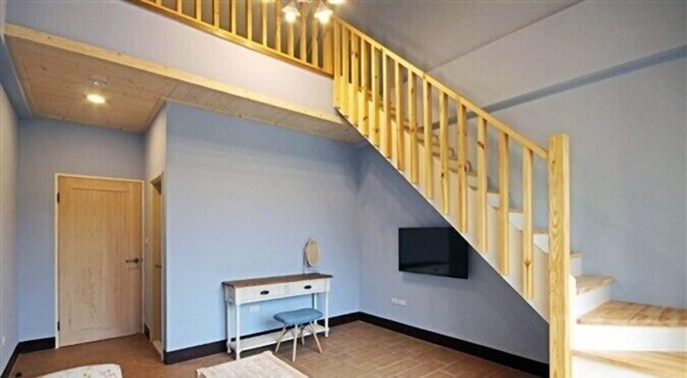 Romantic Loft, 1 Double Bed, Mountain View photo 2