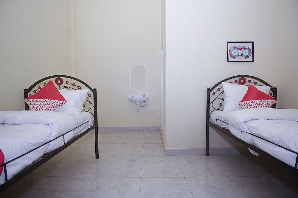 Standard Twin Room photo 3