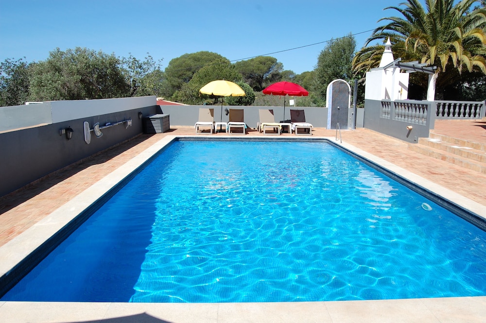 Charming 3-bedroom Villa With Wifi and Central Heating in Beautiful Santa Bárbar, 写真 42