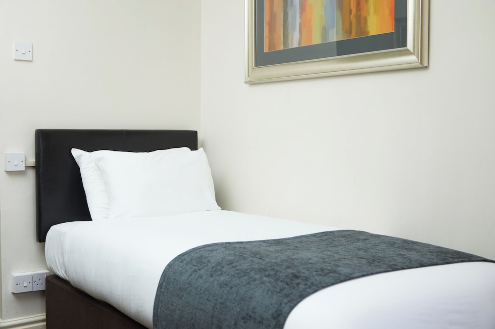 Single Room photo 3