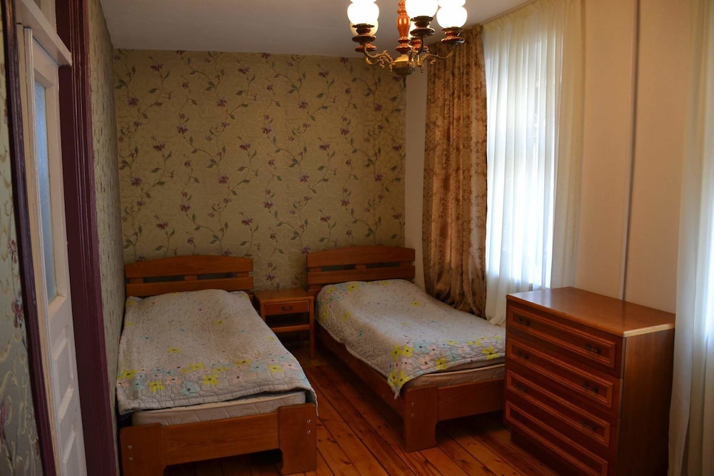 Economy Quadruple Room photo 1