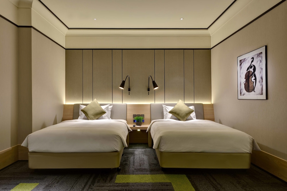 Double Plus Room (12 hours) with Meal, Private Bathroom photo 1