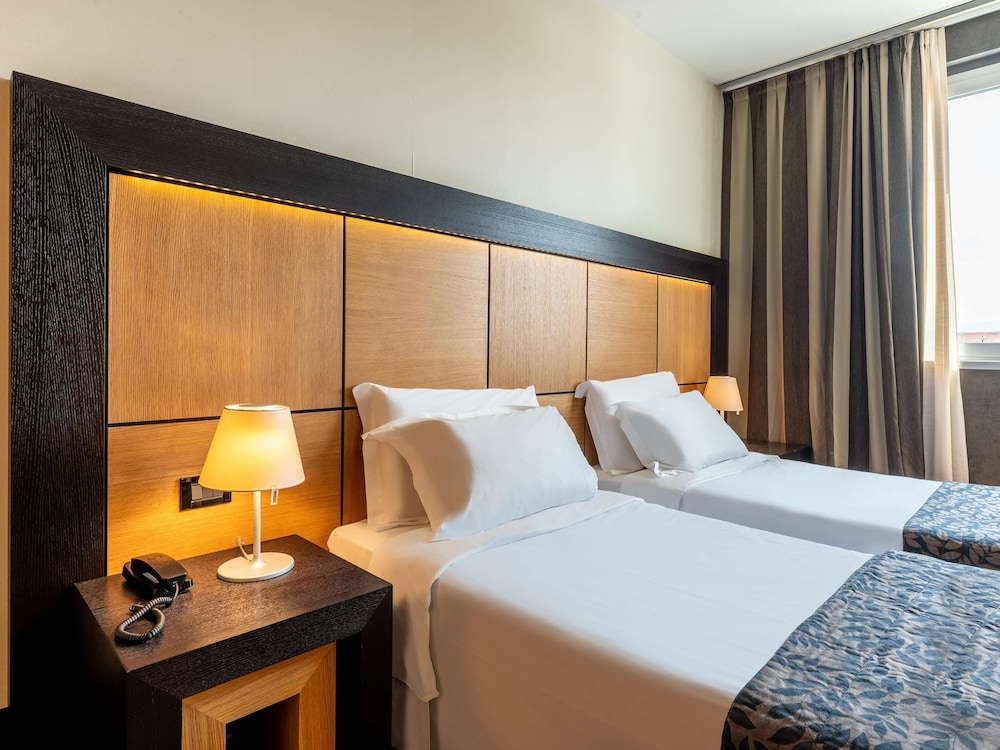 Superior Twin Room - Photo 7