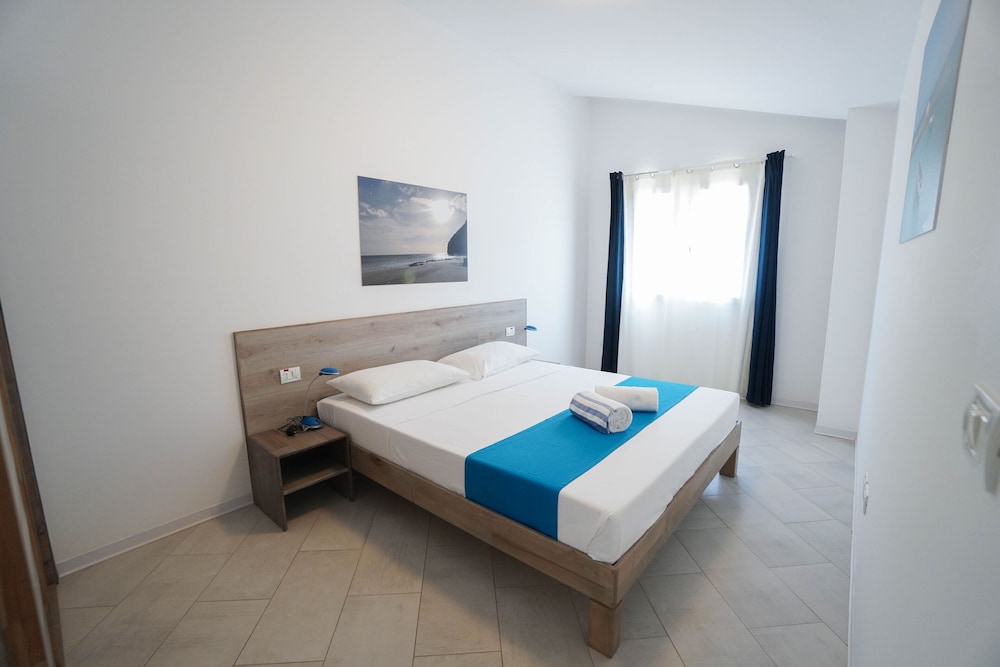 Comfort Suite, 2 Bedrooms - Photo 8