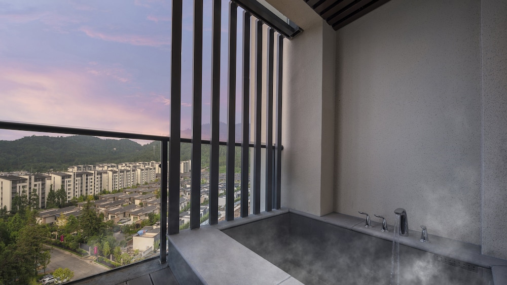 Suite, 1 Bedroom (Private Hot Spring) - Photo 5