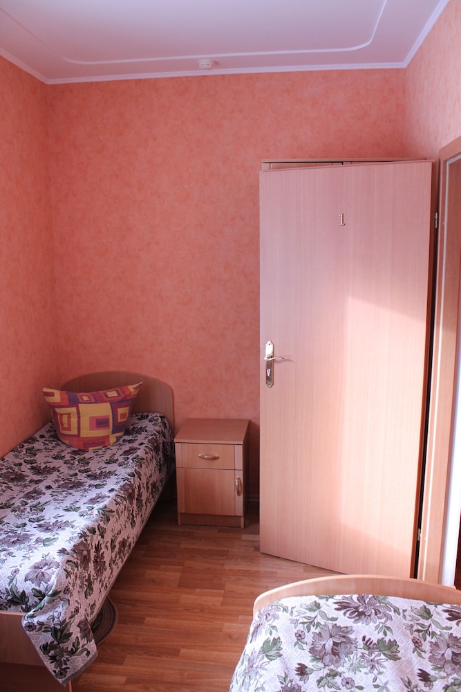 Bed in 2-beds economy room photo 1